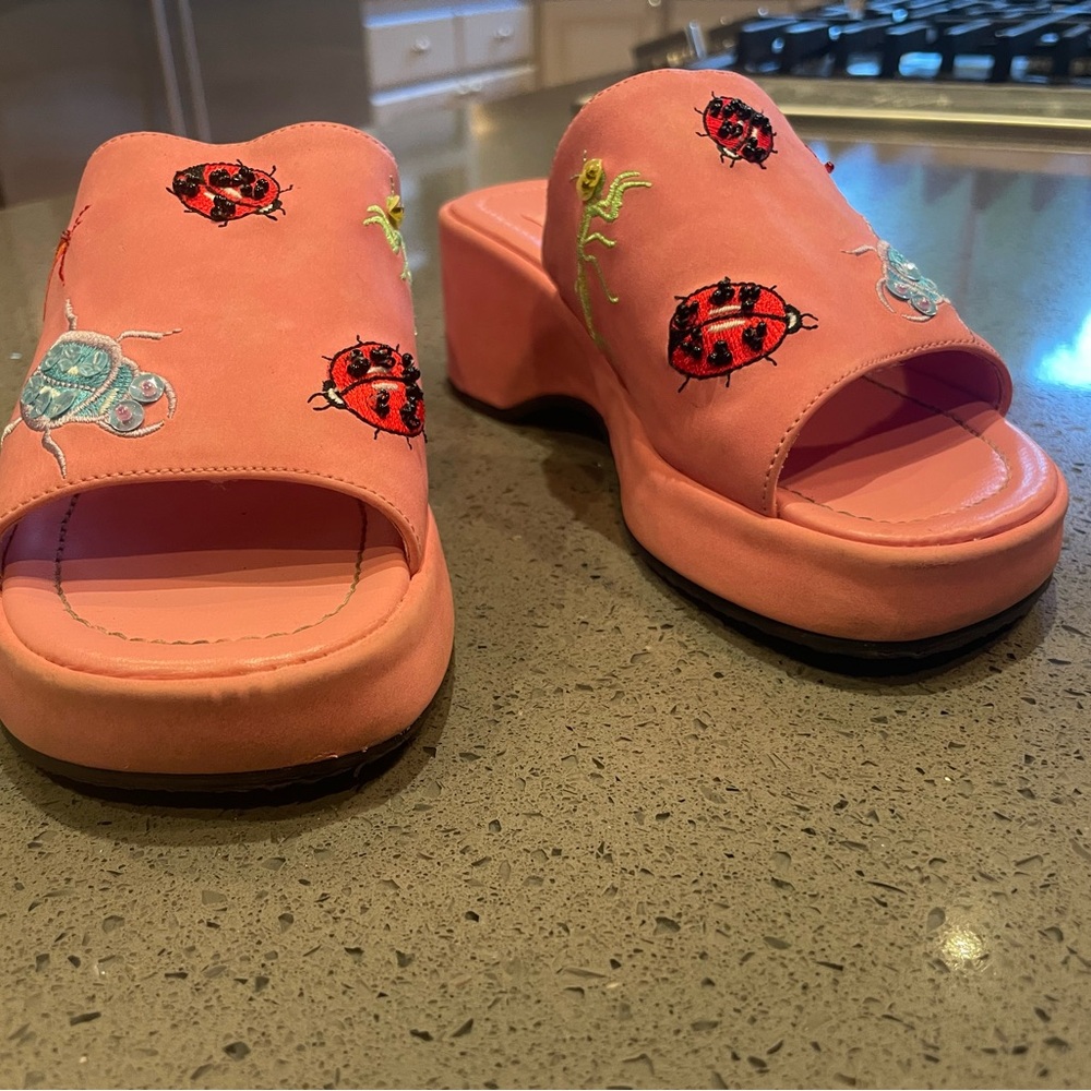 Pink Slide Sandals with Ladybug Embroidery - Picture 2 of 6